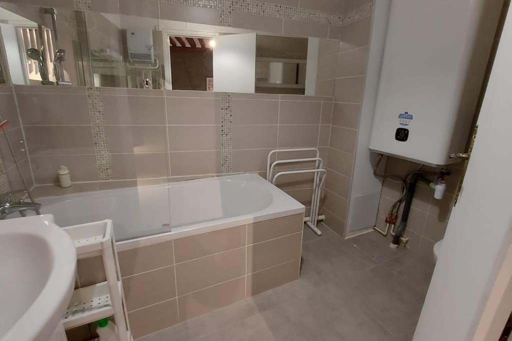 La Brise Normande Centre De Ville De Honfleur Zewnętrze zdjęcie